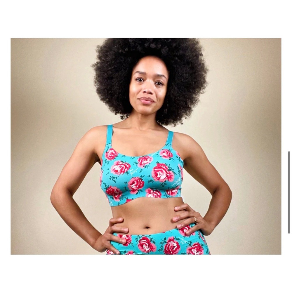 Women's 7 Betsey Johnson knix floral colorful bra comfort